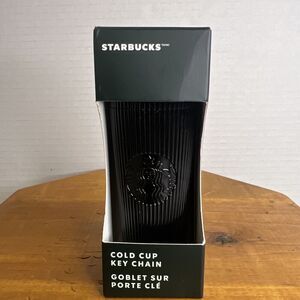 Starbucks Winter 2024 Black‎ Pleated Cold Cup Keychain New